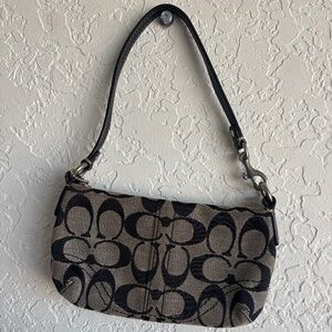 Coach wristlet vintage
